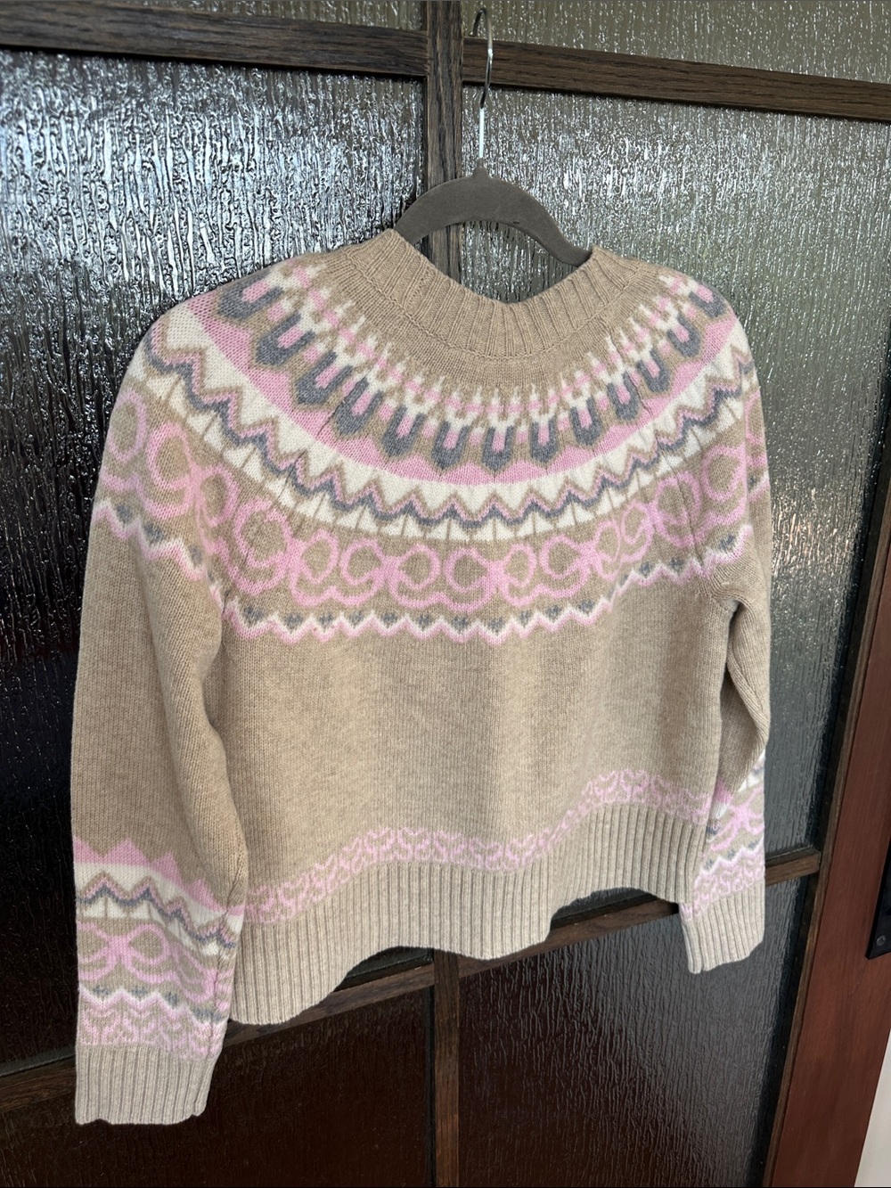 LoveShackFancy Charlesey Knit Pullover
Cozy Fair Isle Crewneck Sweater Sz Medium - Picture 9 of 12